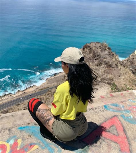 bella poarch gyatt|Booty appreciation collage : r/Bellapoarch .